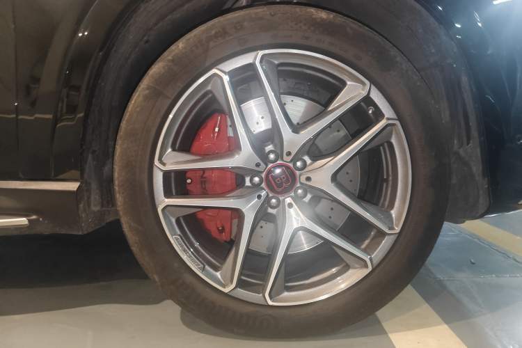 Used Mercedes-Benz GLE AMG 2024 AMG GLE 53 4MATIC+ Right Front Wheel Hub
