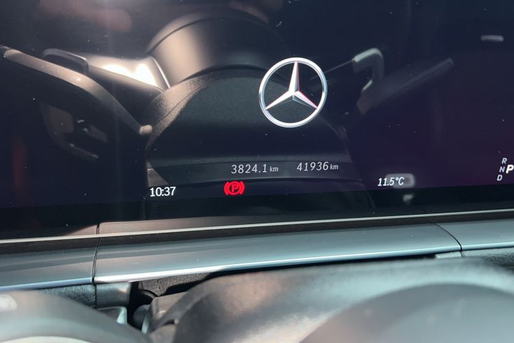 Used Mercedes-Benz GLE AMG 2024 AMG GLE 53 4MATIC+ Odometer Close Up