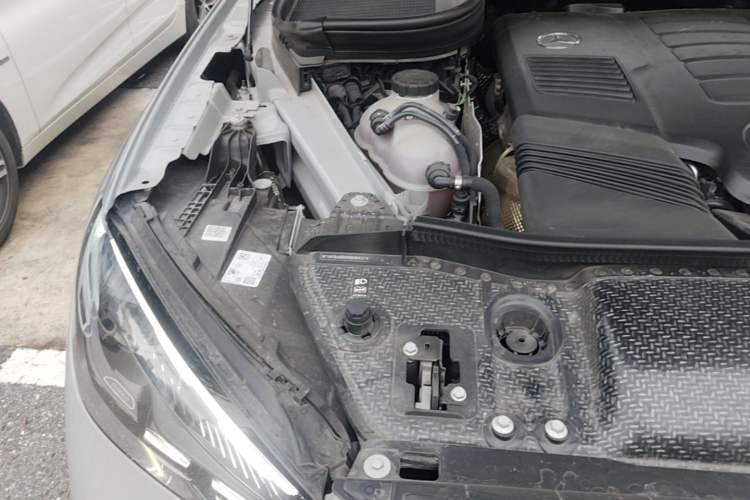 Used Mercedes-Benz GLE AMG 2024 AMG GLE 53 4MATIC+ Engine Bay Right