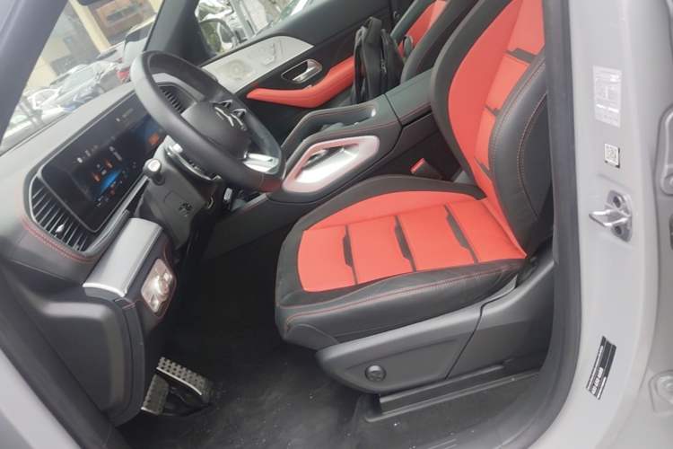 Used Mercedes-Benz GLE AMG 2024 AMG GLE 53 4MATIC+ Left Front Seat