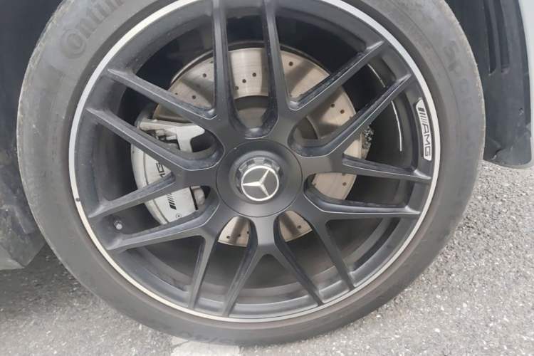 Used Mercedes-Benz GLE AMG 2024 AMG GLE 53 4MATIC+ Right Front Wheel Hub