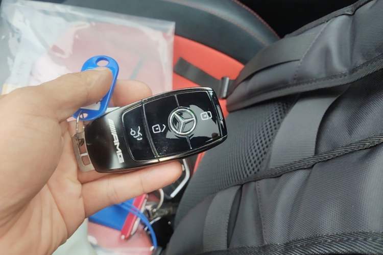 Used Mercedes-Benz GLE AMG 2024 AMG GLE 53 4MATIC+ Vehicle Key