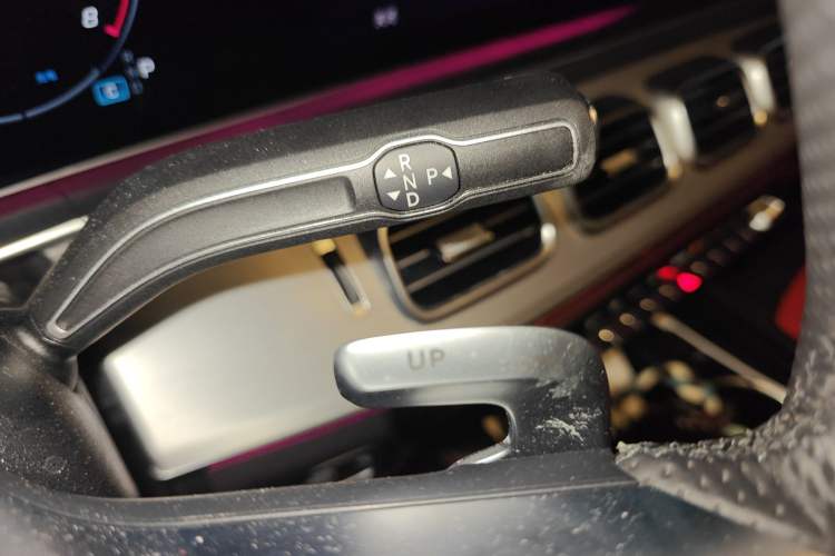 Used Mercedes-Benz GLE AMG 2024 AMG GLE 53 4MATIC+ Gear Lever