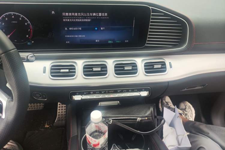Used Mercedes-Benz GLE AMG 2025-Year Restyled AMG GLE 53 4MATIC+ Audio And AC Panel