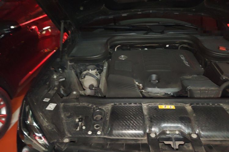 Used Mercedes-Benz GLE AMG 2025-Year Restyled AMG GLE 53 4MATIC+ Engine Bay Right