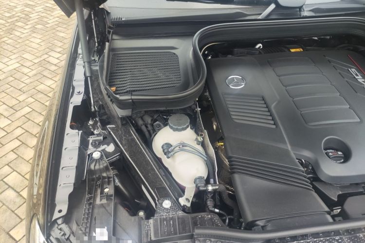 Used Mercedes-Benz GLE AMG 2025-Year Restyled AMG GLE 53 4MATIC+ Engine Bay Right