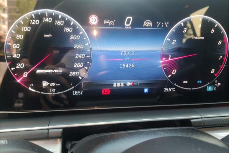 Used Mercedes-Benz GLE AMG 2025 AMG GLE 53 4MATIC+ Odometer Close Up