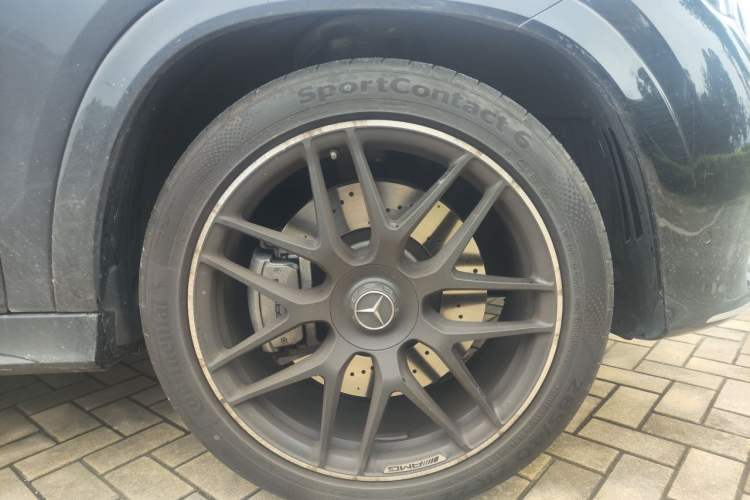 Used Mercedes-Benz GLE AMG 2025-Year Restyled AMG GLE 53 4MATIC+ Right Front Wheel Hub