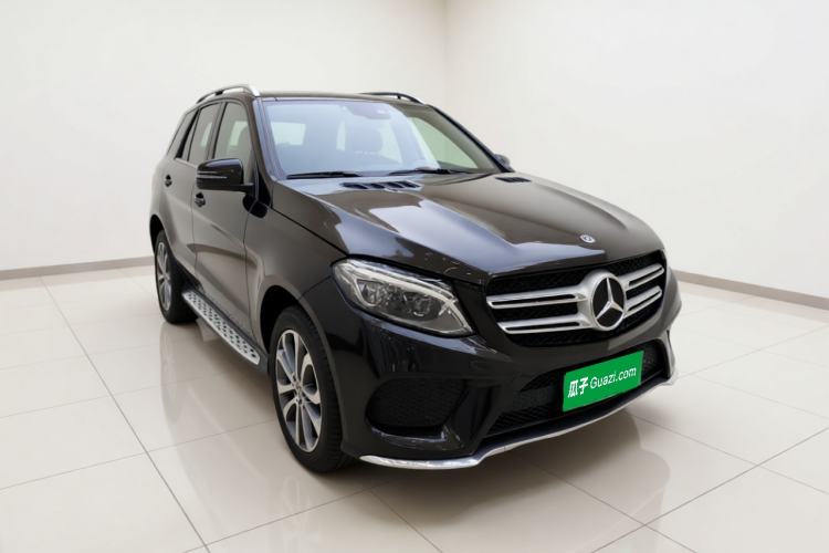 Used Mercedes-Benz GLE-Class  Exterior 2