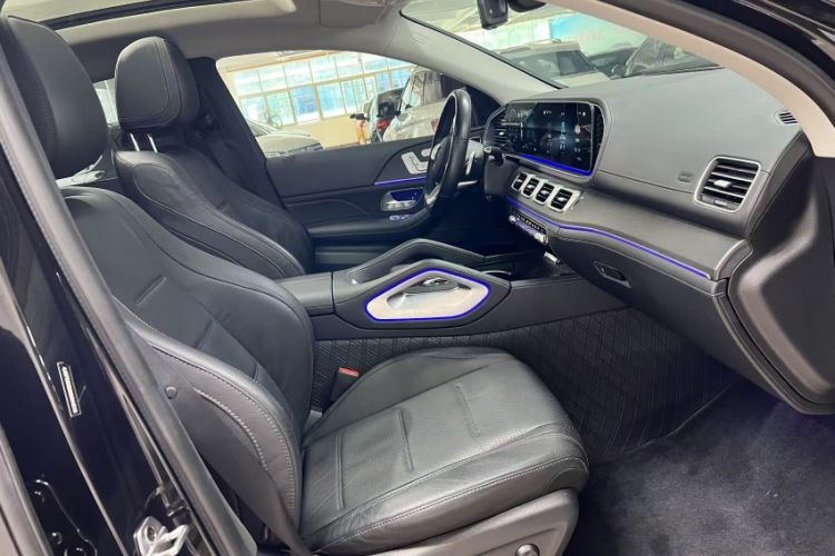 Used Mercedes-Benz GLE-Class  Interior 1