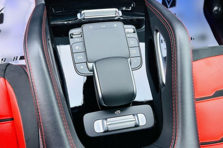 Used Mercedes-Benz GLE-Class  Interior 5