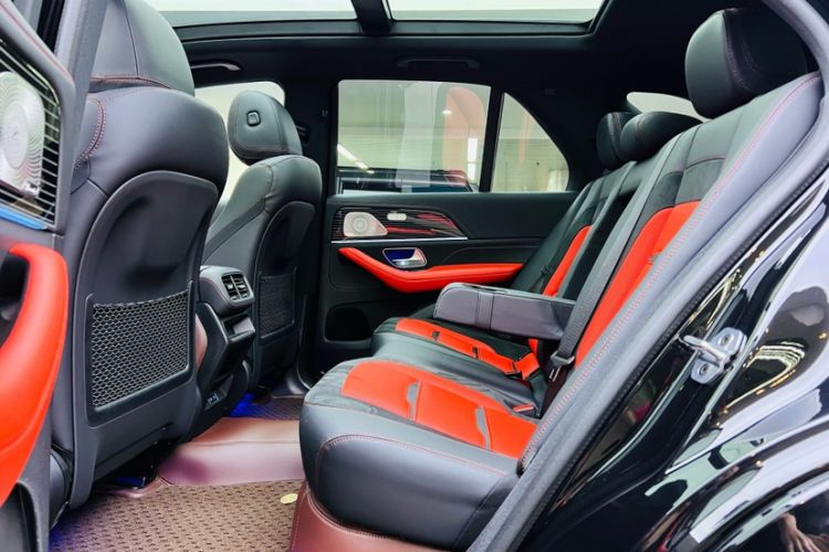Used Mercedes-Benz GLE-Class  Interior 7