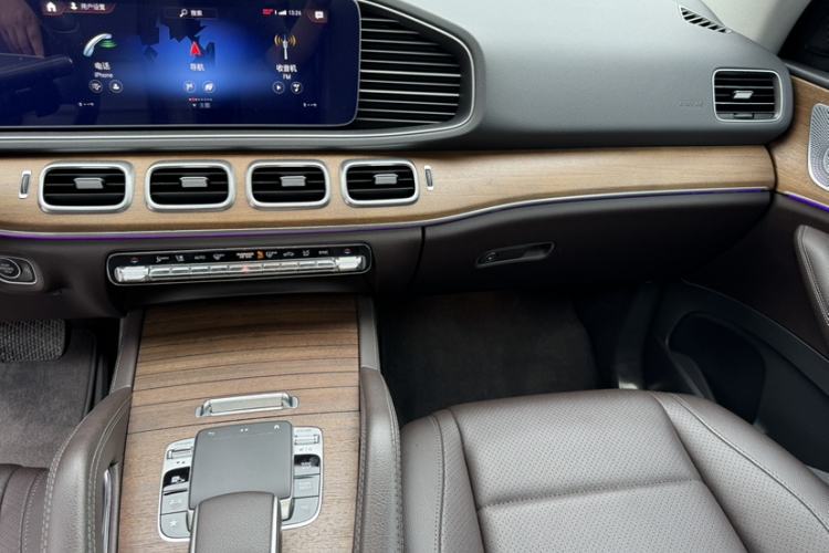 Used Mercedes-Benz GLE-Class  Interior 10