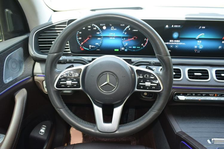 Used Mercedes-Benz GLE-Class  Interior 3