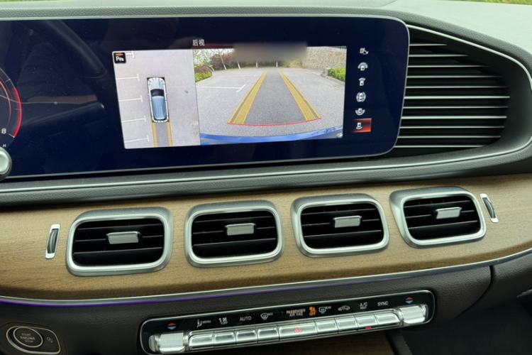Used Mercedes-Benz GLE-Class  Interior 4