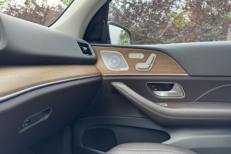 Used Mercedes-Benz GLE-Class  Interior 9