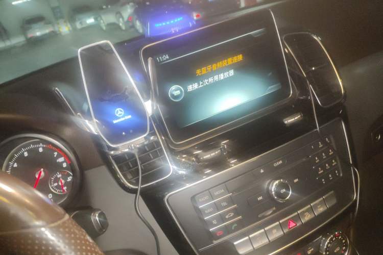 Used Mercedes-Benz GLE-Class 2015 GLE 400 4MATIC Audio And AC Panel
