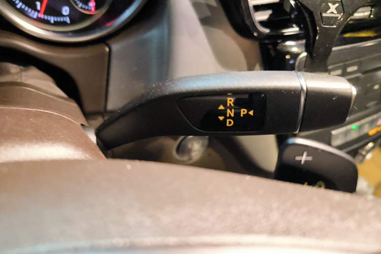 Used Mercedes-Benz GLE-Class 2015 GLE 320 4MATIC Gear Lever