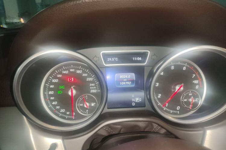Used Mercedes-Benz GLE-Class 2015 GLE 400 4MATIC Instrument Cluster