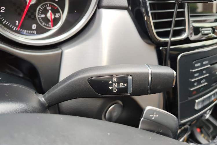 Used Mercedes-Benz GLE-Class 2015 GLE 450 AMG 4MATIC Coupe SUV Gear Lever