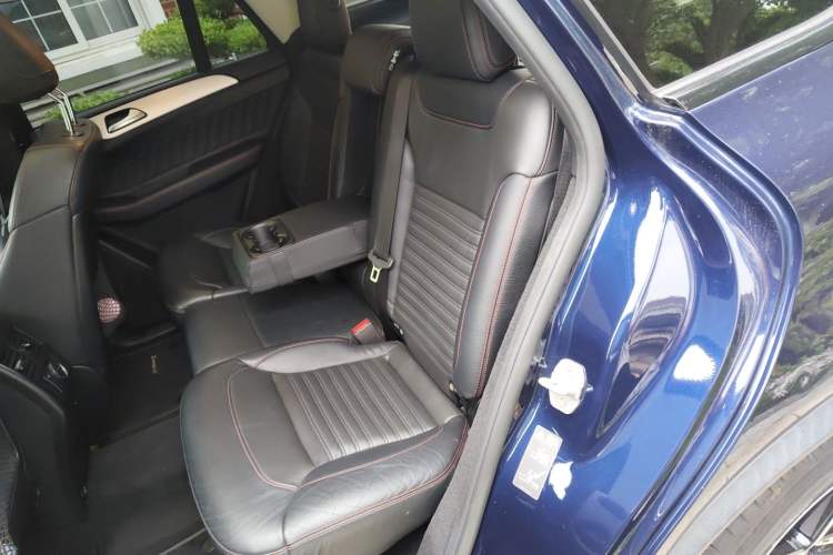 Used Mercedes-Benz GLE-Class 2015 GLE 450 AMG 4MATIC Coupe SUV Left Rear Seat