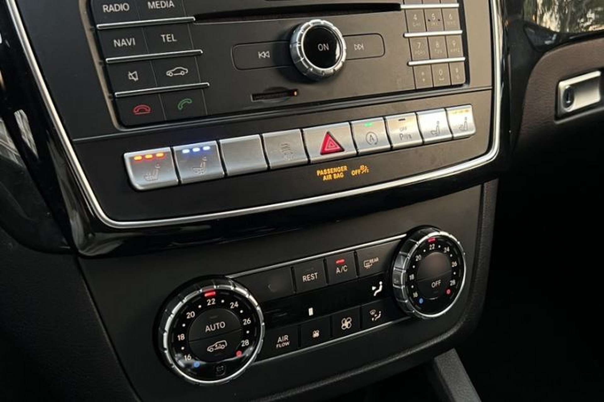 Used Mercedes-Benz GLE-Class 2015 GLE 450 AMG 4MATIC Coupe SUV Audio And AC Panel