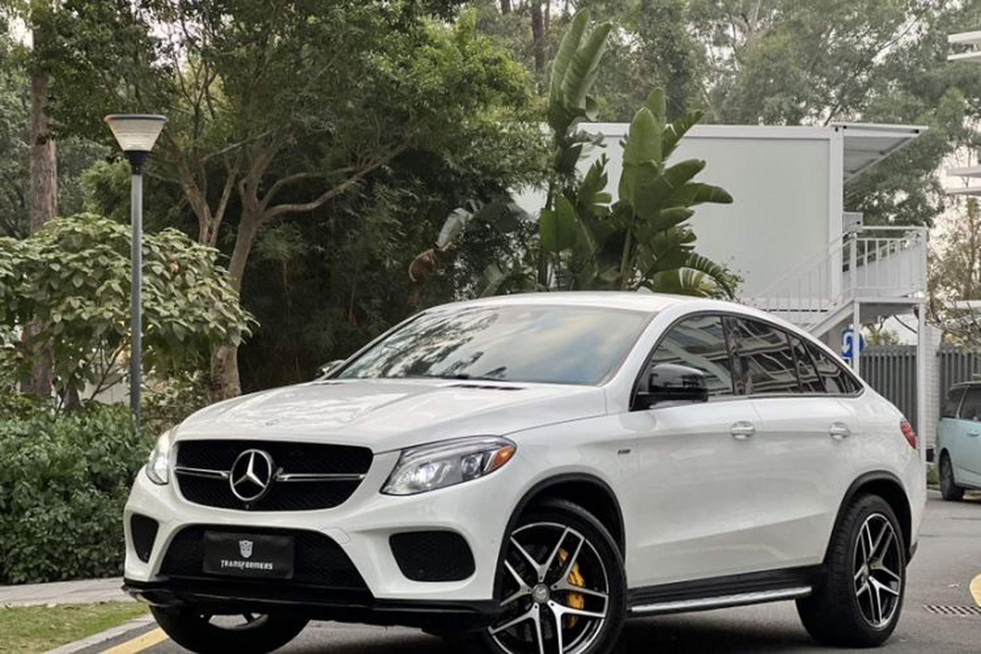 Used Mercedes-Benz GLE-Class 2015 GLE 450 AMG 4MATIC Coupe SUV Front Left 45 Deg