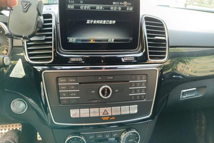 Used Mercedes-Benz GLE-Class 2016 GLE 400 4MATIC U.S. specification Audio And AC Panel