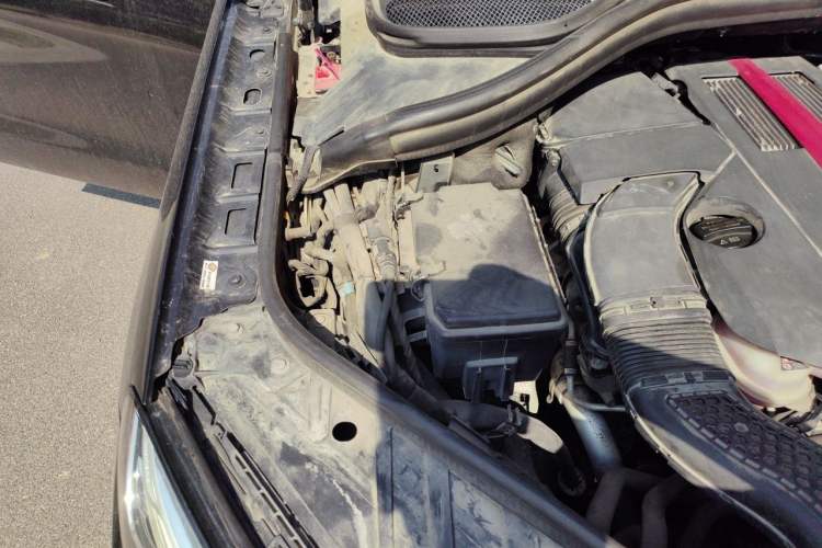 Used Mercedes-Benz GLE-Class 2016 GLE 450 AMG 4MATIC Engine Bay Right