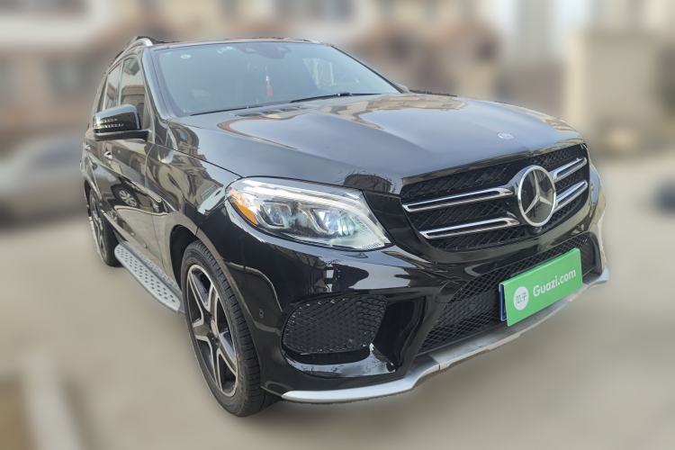 Used Mercedes-Benz GLE-Class 2016 GLE 450 AMG 4MATIC Front Right 45 Deg