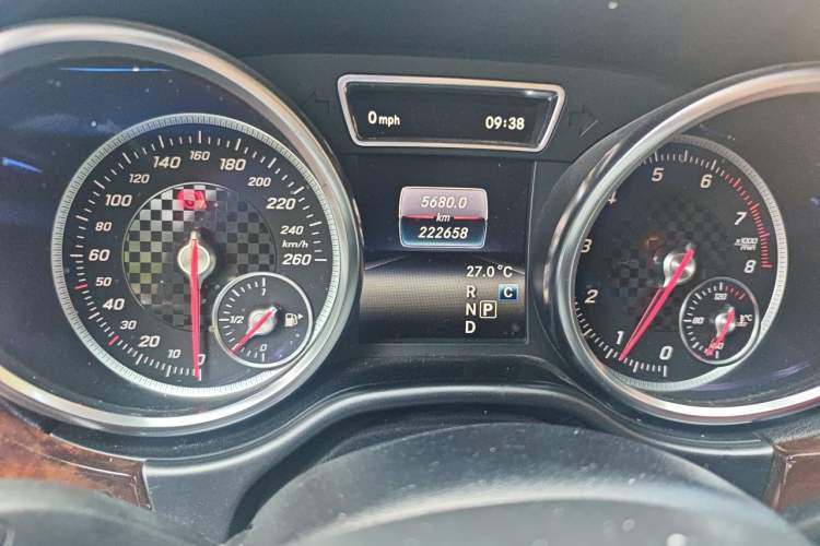 Used Mercedes-Benz GLE-Class  Instrument Cluster