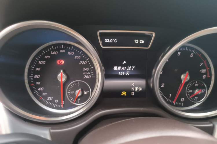 Used Mercedes-Benz GLE-Class  Instrument Cluster