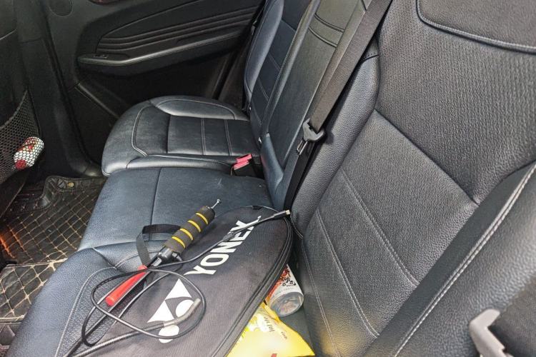 Used Mercedes-Benz GLE-Class  Left Rear Seat