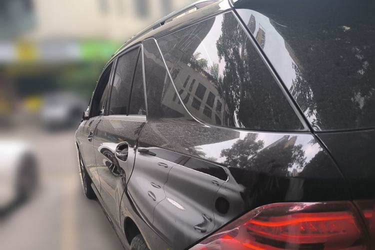 Used Mercedes-Benz GLE-Class  Rear Left 45 Deg