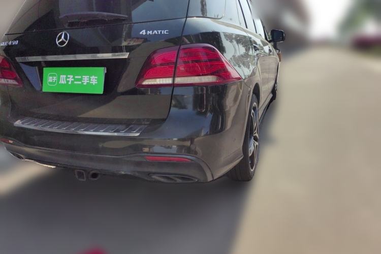 Used Mercedes-Benz GLE-Class 2016 GLE 450 AMG 4MATIC Rear Right 45 Deg