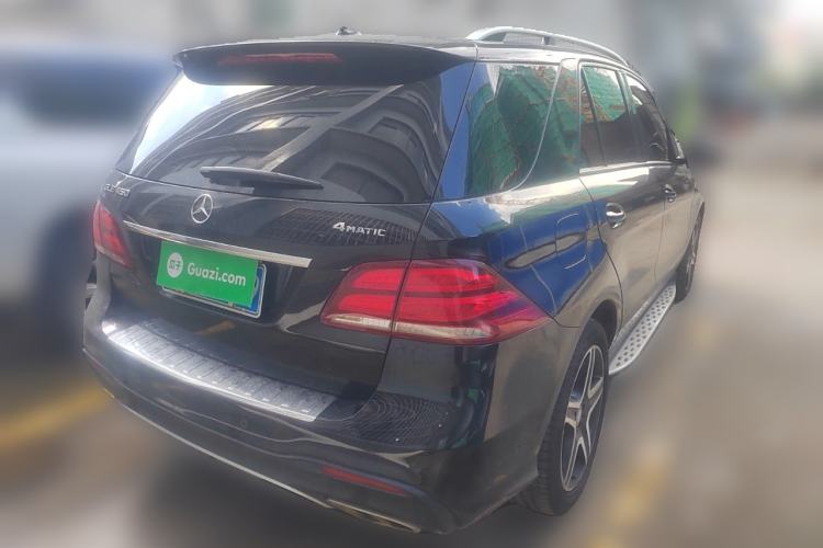Used Mercedes-Benz GLE-Class 2016 GLE 450 AMG 4MATIC Rear Right 45 Deg