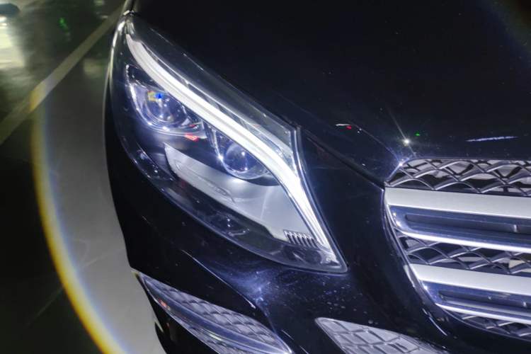 Used Mercedes-Benz GLE-Class 2016 GLE 400 4MATIC U.S. specification Right Front Headlight