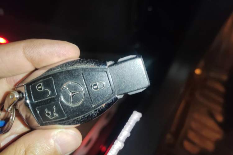 Used Mercedes-Benz GLE-Class 2016 GLE 400 4MATIC U.S. specification Vehicle Key