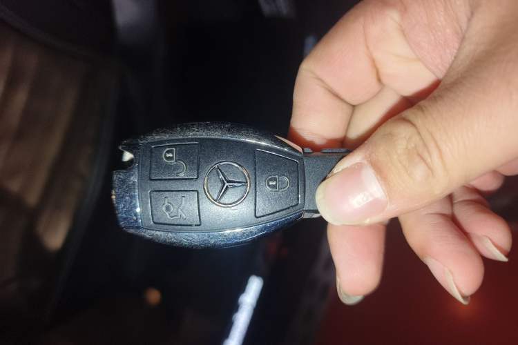 Used Mercedes-Benz GLE-Class 2016 GLE 400 4MATIC U.S. specification Vehicle Key