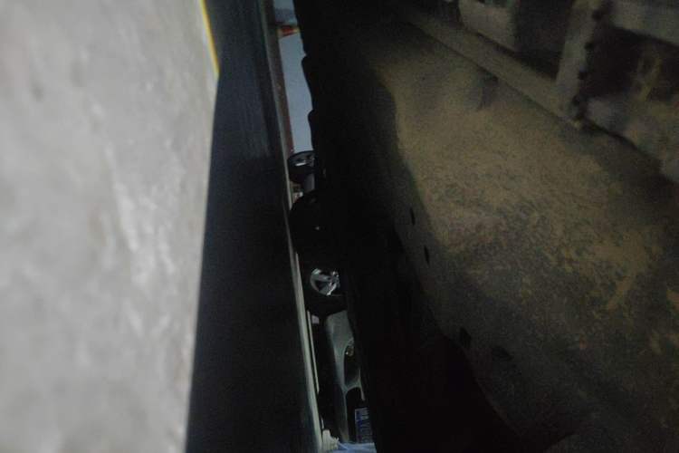 Used Mercedes-Benz GLE-Class  Chassis Front Right