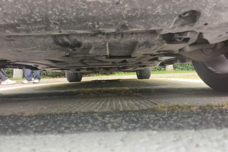 Used Mercedes-Benz GLE-Class 2016 GLE 450 4MATIC U.S. specification Chassis Front