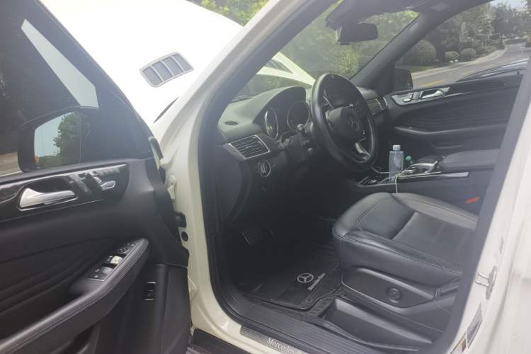 Used Mercedes-Benz GLE-Class 2016 GLE 450 4MATIC U.S. specification Driver Seat