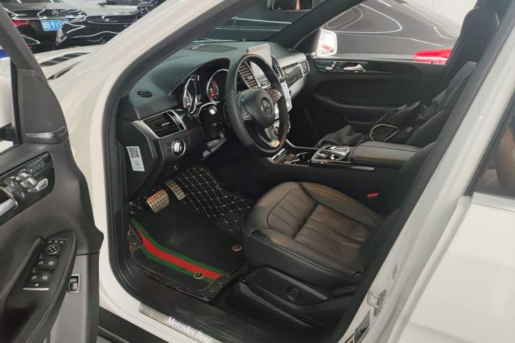 Used Mercedes-Benz GLE-Class 2016 GLE 400 4MATIC U.S. specification Driver Seat