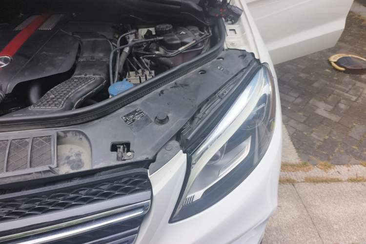 Used Mercedes-Benz GLE-Class 2016 GLE 450 4MATIC U.S. specification Engine Bay Left