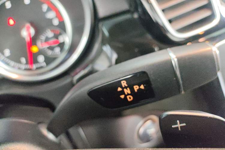 Used Mercedes-Benz GLE-Class 2016 GLE 400 4MATIC U.S. specification Gear Lever