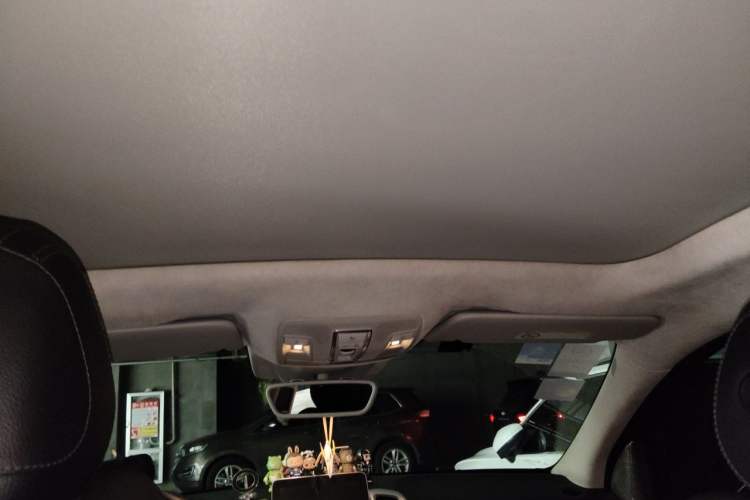 Used Mercedes-Benz GLE-Class  Headliner