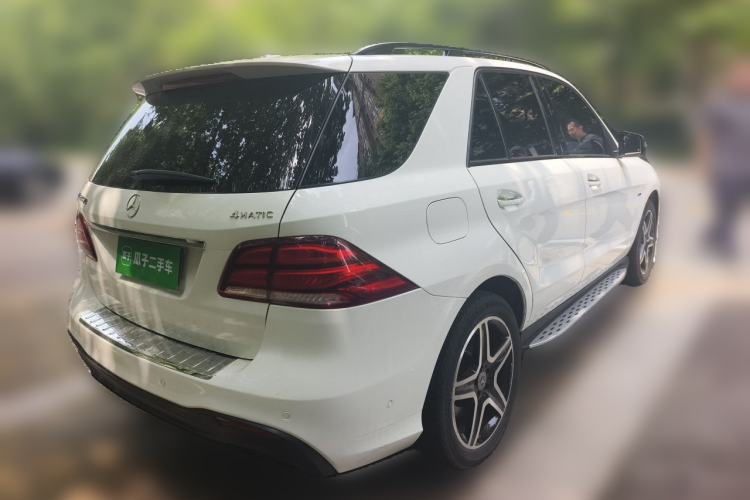 Used Mercedes-Benz GLE-Class 2016 GLE 450 4MATIC U.S. specification Rear Right 45 Deg