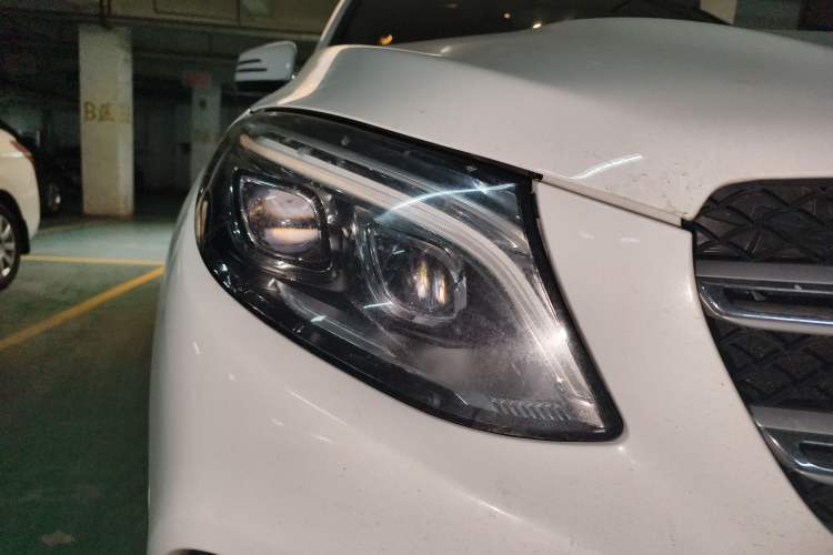 Used Mercedes-Benz GLE-Class 2016 GLE 320 4MATIC Dynamic Edition Right Front Headlight