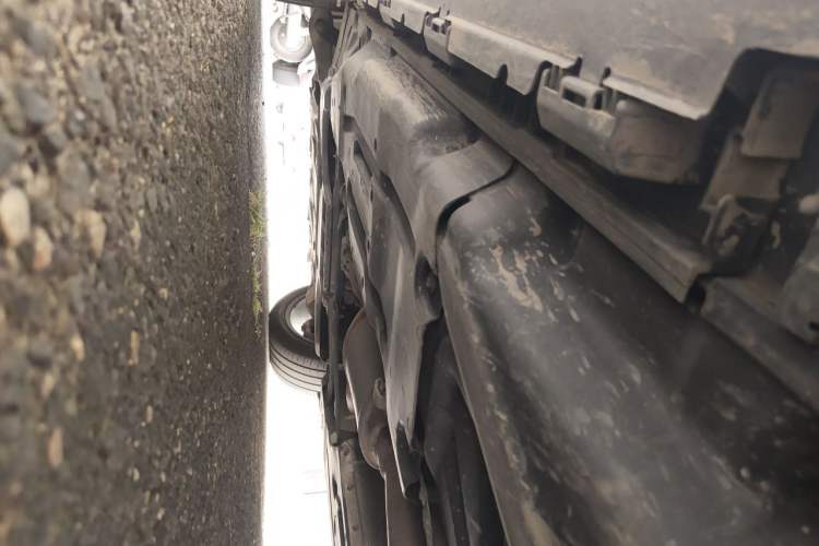 Used Mercedes-Benz GLE-Class 2017 GLE 400 4MATIC Chassis Rear Left
