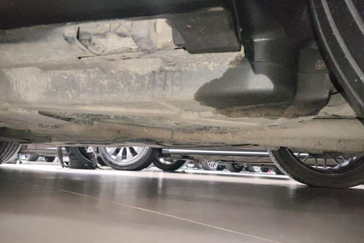 Used Mercedes-Benz GLE-Class  Chassis Rear Left